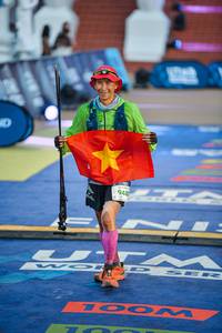 BIB: 948
                            <button type="button" onclick="openModal(22761950)" class="btn btn-primary btn-sm float-right btn-popup" data-toggle="modal" data-target=".modal-high-quality">
                        <i class="fas fa-shopping-cart"></i> Add to Cart
                    </button>
                                            <button type="button" onclick="isThisMe(22761950, true)" class="btn btn-success btn-sm float-right btn-popup btn-isme hidden" data-toggle="tooltip" data-placement="bottom" title="นี่คือรูปของคุณใช่ไหม คลิกที่นี่เพื่อเอาเข้าอัลบั้ม">
                        <i class="fas fa-plus"></i> Add to album
                    </button>
                    <button type="button" onclick="isThisMe(22761950, false)" class="btn btn-warning btn-sm float-right btn-popup btn-isnotme hidden">
                        <i class="fas fa-ban"></i> Remove from album
                    </button>